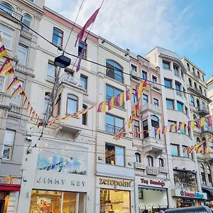 mayata-balcony.istanbul-turkeyhotels.com/