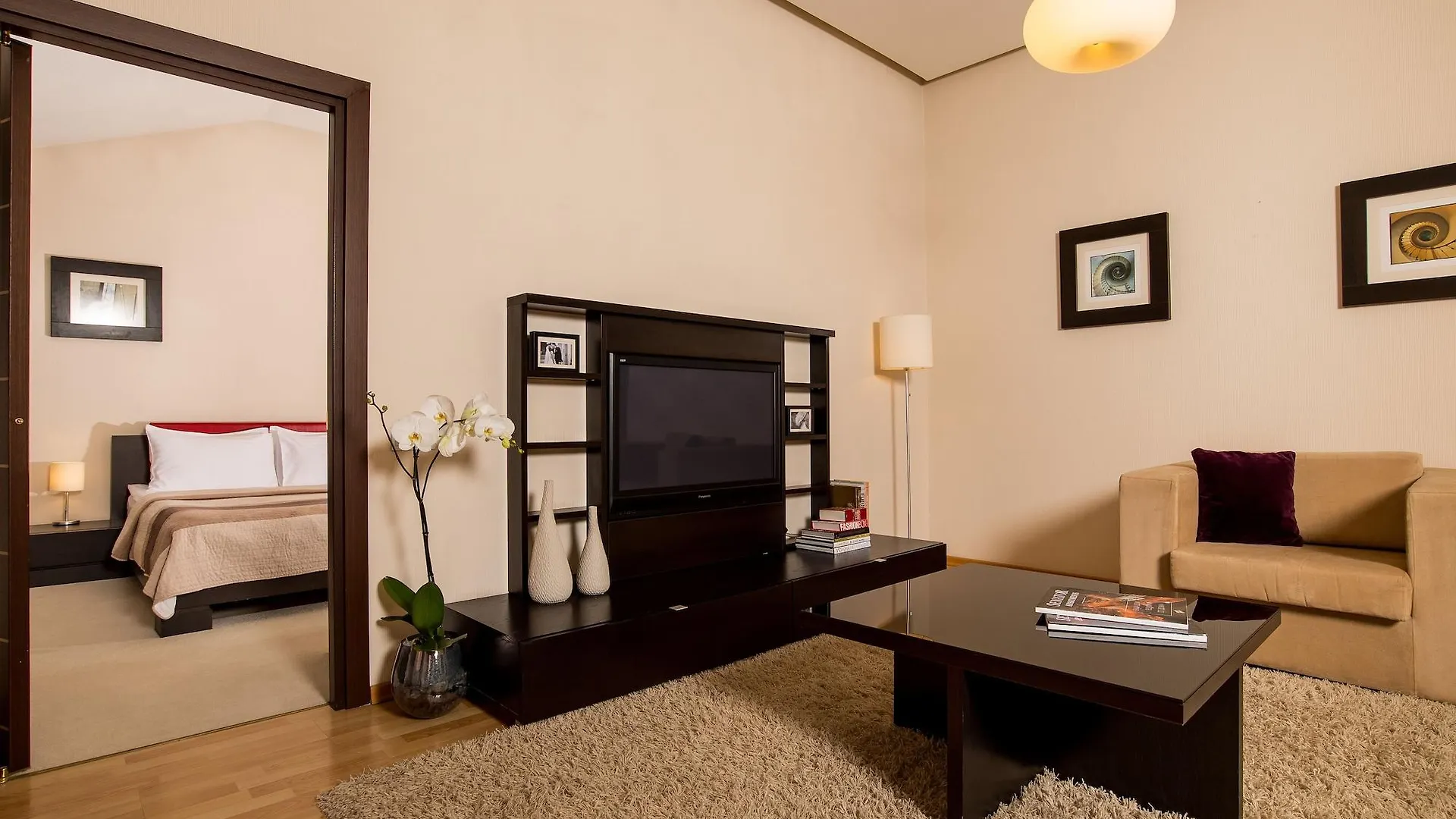 Aparthotel Senator Victory Square Kiev