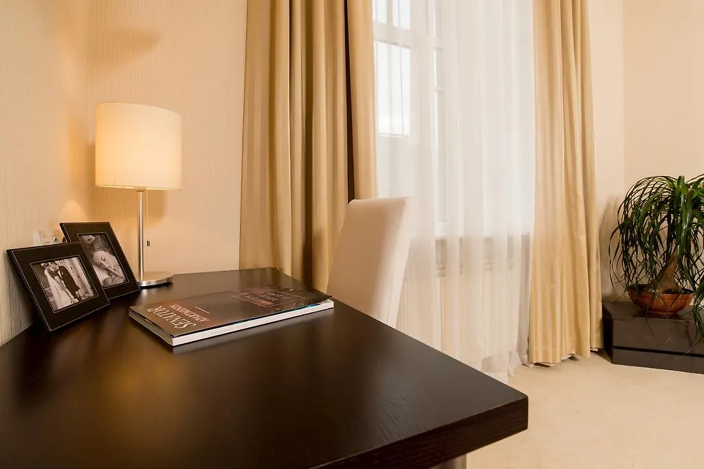 Aparthotel Senator Victory Square Kiev